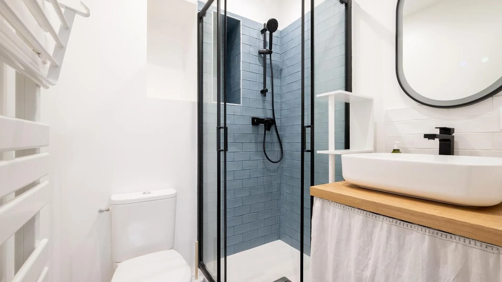 Studio De Bourgoin - Welkeys Apartment Paris France